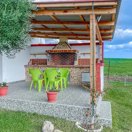 Apartmán Maraki's House