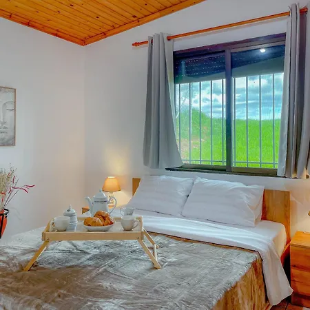 Lägenhet Maraki's House